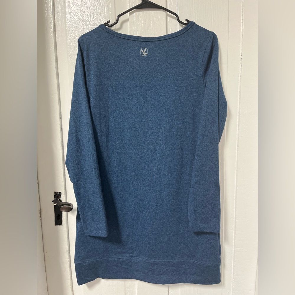 Carve Designs Mini Performance Long sleeve Space Dye blue dress size medium - Picture 3 of 7